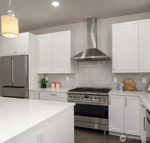 Kitchen - 746 Broadway E, Seattle, WA 98102 photo 5 of 5