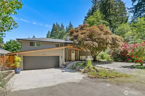 17202 3rd Ave NW, Shoreline, WA 98177