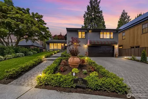 1637 Broadmoor Dr E, Seattle, WA 98112