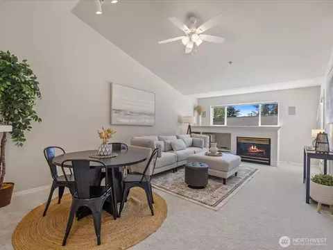 11518 12th Ave W #D304, Everett, WA 98204