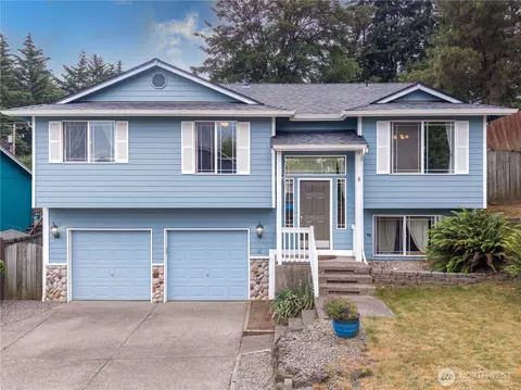 1230 30th Avenue Ct SW, Puyallup, WA 98373