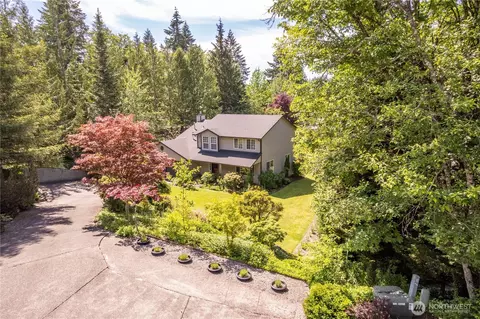 2539 E Lynnwood Dr, Longview, WA 98632