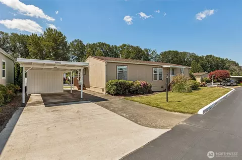 10702 63rd St E #36B, Puyallup, WA 98372