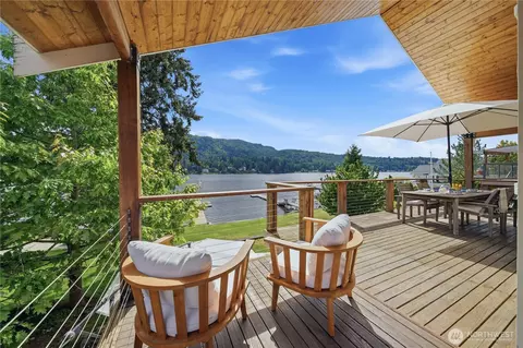18288 S West View Rd, Mount Vernon, WA 98274