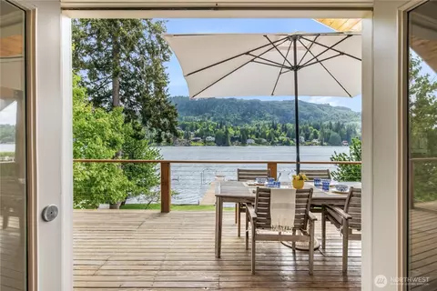 18288 S West View Rd, Mount Vernon, WA 98274