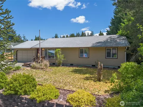 70 E Sycamore Pl, Shelton, WA 98584