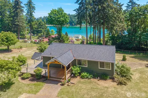 17208 3rd Ave NW, Lakebay, WA 98349