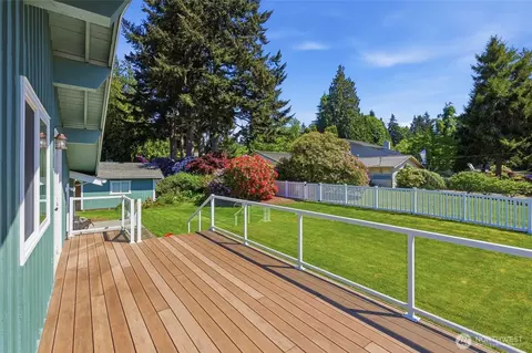 Exterior - 3016 51st Pl SW, Everett, WA 98203 photo 5 of 7