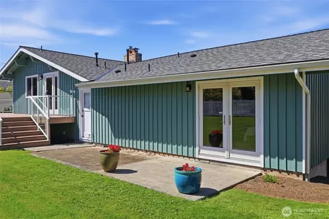 Exterior - 3016 51st Pl SW, Everett, WA 98203 photo 7 of 7