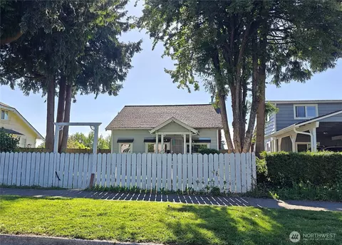 4020 A St, Tacoma, WA 98418