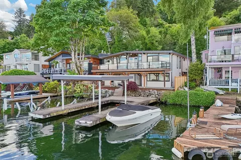 12582 Riviera Pl NE, Seattle, WA 98125