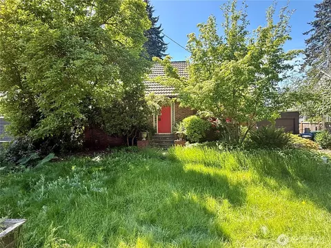 12727 3rd Ave NW, Seattle, WA 98177