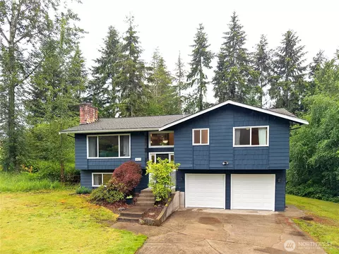 2625 NE Mary Ct, Poulsbo, WA 98370