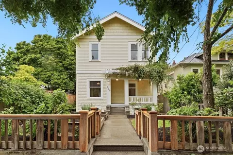 108 N 54th St, Seattle, WA 98103