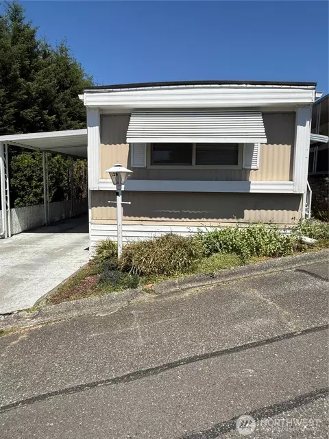 1415 84th St SE #126, Everett, WA 98208