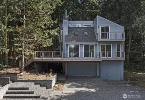 27 Dryad Pl, Lopez Island, WA 98261