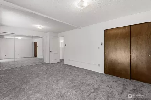 Bedroom - 15406 24th Ave E, Tacoma, WA 98445 photo 4 of 8