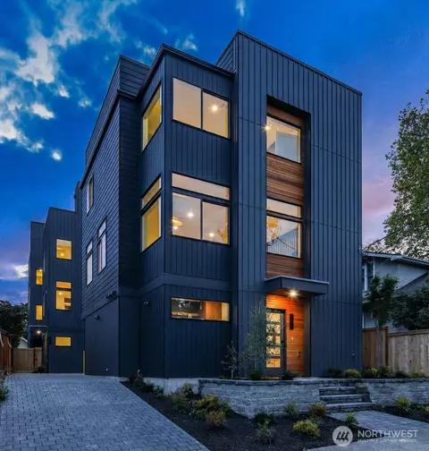 4531 Corliss Ave N, Seattle, WA 98103