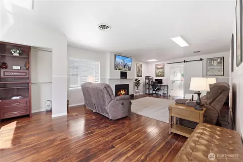 Other - 710 N 68th St, Seattle, WA 98103 photo 5 of 7