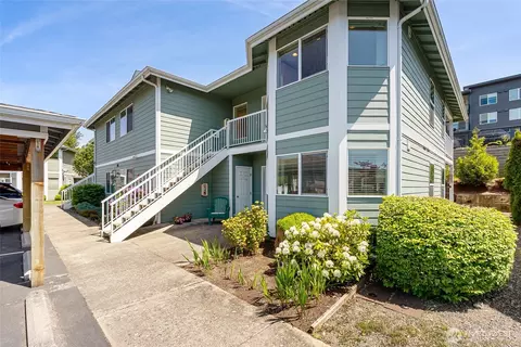 246 Prince Ave #202, Bellingham, WA 98226