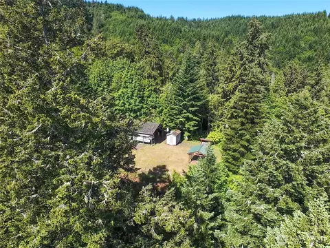 496 Last Camp St, Quilcene, WA 98376