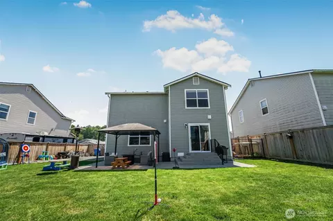Exterior - 205 Roberts St NE, Orting, WA 98360 photo 3 of 6