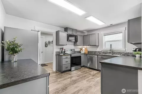 Kitchen - 205 Roberts St NE, Orting, WA 98360 photo 1 of 5