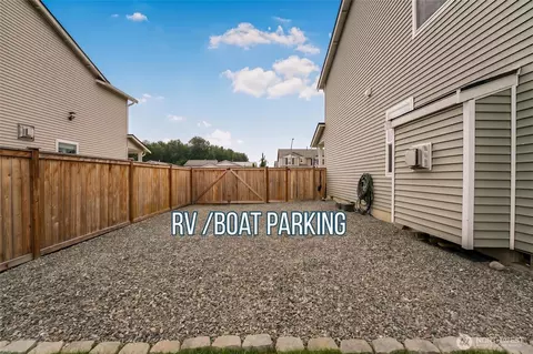 Exterior - 205 Roberts St NE, Orting, WA 98360 photo 4 of 8