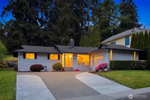 1011 179th Pl NE, Bellevue, WA 98008