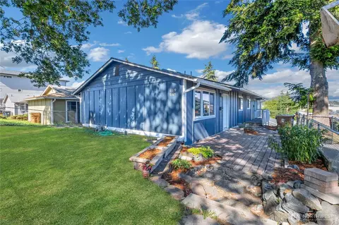 6619 S 6621 S Monroe St, Tacoma, WA 98409