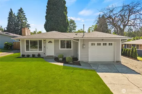2147 NE 12th St, Renton, WA 98056