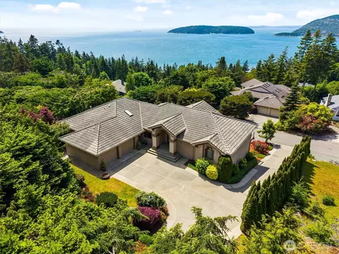 11599 Coronado Dr, Anacortes, WA 98221