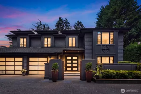 3143 Hunts Point Rd, Hunts Point, WA 98004