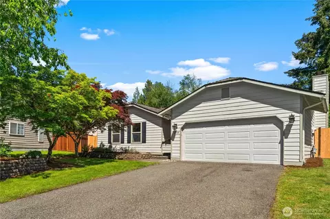 22108 SE 251st Ct, Maple Valley, WA 98038