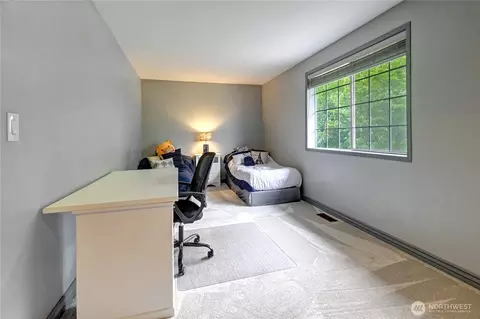 Bedroom - 4914 Dover St, Everett, WA 98203 photo 1 of 4