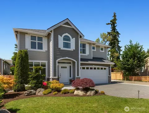16721 8th Ave NE, Shoreline, WA 98155
