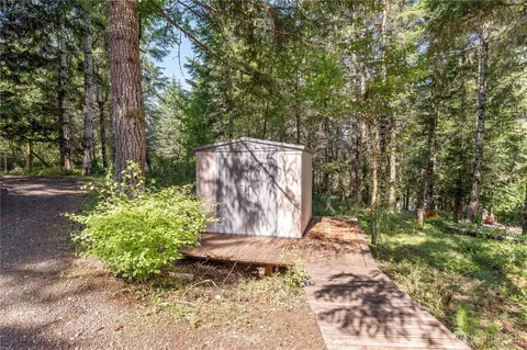 Exterior - 110 E Glacier Crest Rd, Grapeview, WA 98546 photo 5 of 12