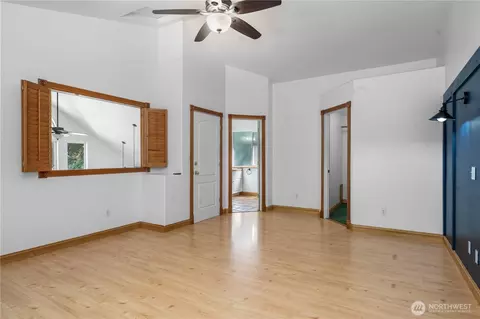 Bedroom - 110 E Glacier Crest Rd, Grapeview, WA 98546 photo 2 of 4