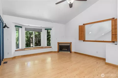 Living - 110 E Glacier Crest Rd, Grapeview, WA 98546 photo 5 of 6