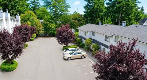 12517 SE 30th St, Bellevue, WA 98005