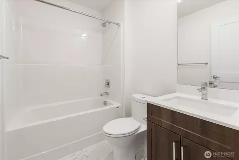 Bath - 9632 NE 183rd St #A, Bothell, WA 98011 photo 4 of 5