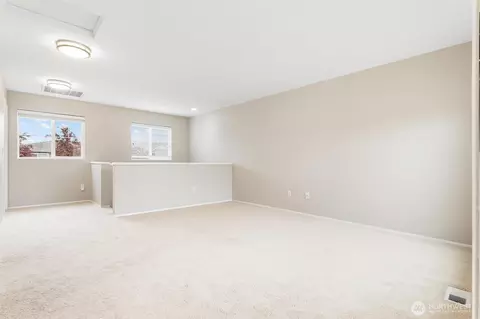 Living - 3919 154th Pl SE, Bothell, WA 98012 photo 5 of 6