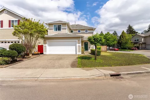 324 Kirkland Pl SE, Renton, WA 98056