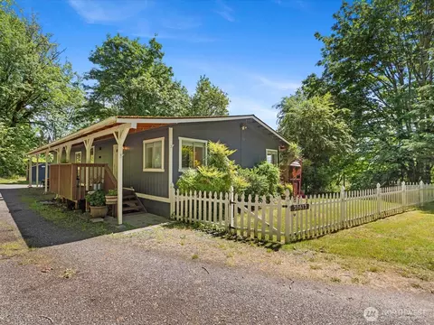 30613 NE 183rd St, Duvall, WA 98019