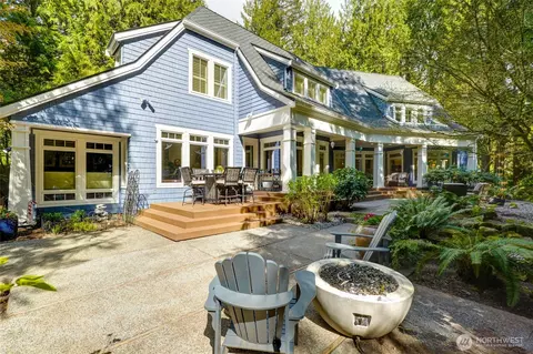 29213 SE 5th St, Fall City, WA 98024