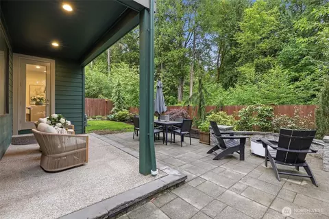 Exterior - 4106 230th Pl SE, Bothell, WA 98021 photo 5 of 8