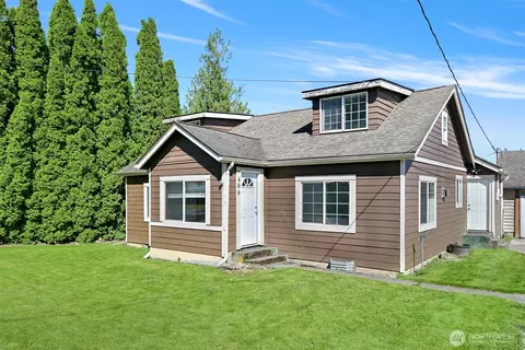 406 W Main St, Everson, WA 98247