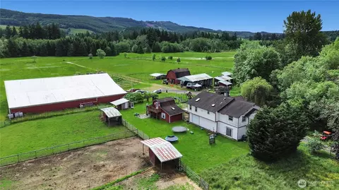 447 Boistfort Rd, Curtis, WA 98538