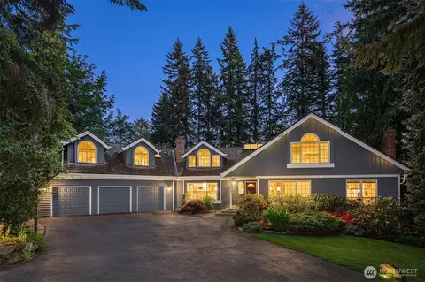 2609 208th Ave SE, Sammamish, WA 98075