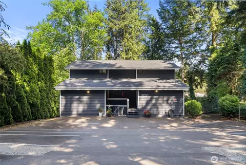 9010 236th St SW, Edmonds, WA 98026